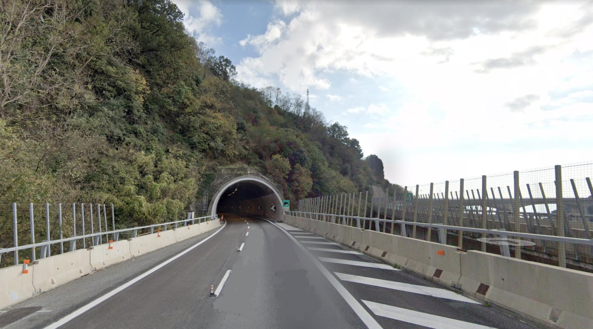 A26, con lo svincolo chiuso il pedaggio sale