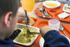 Mensa scolastica, dall’1 marzo segnalazioni online