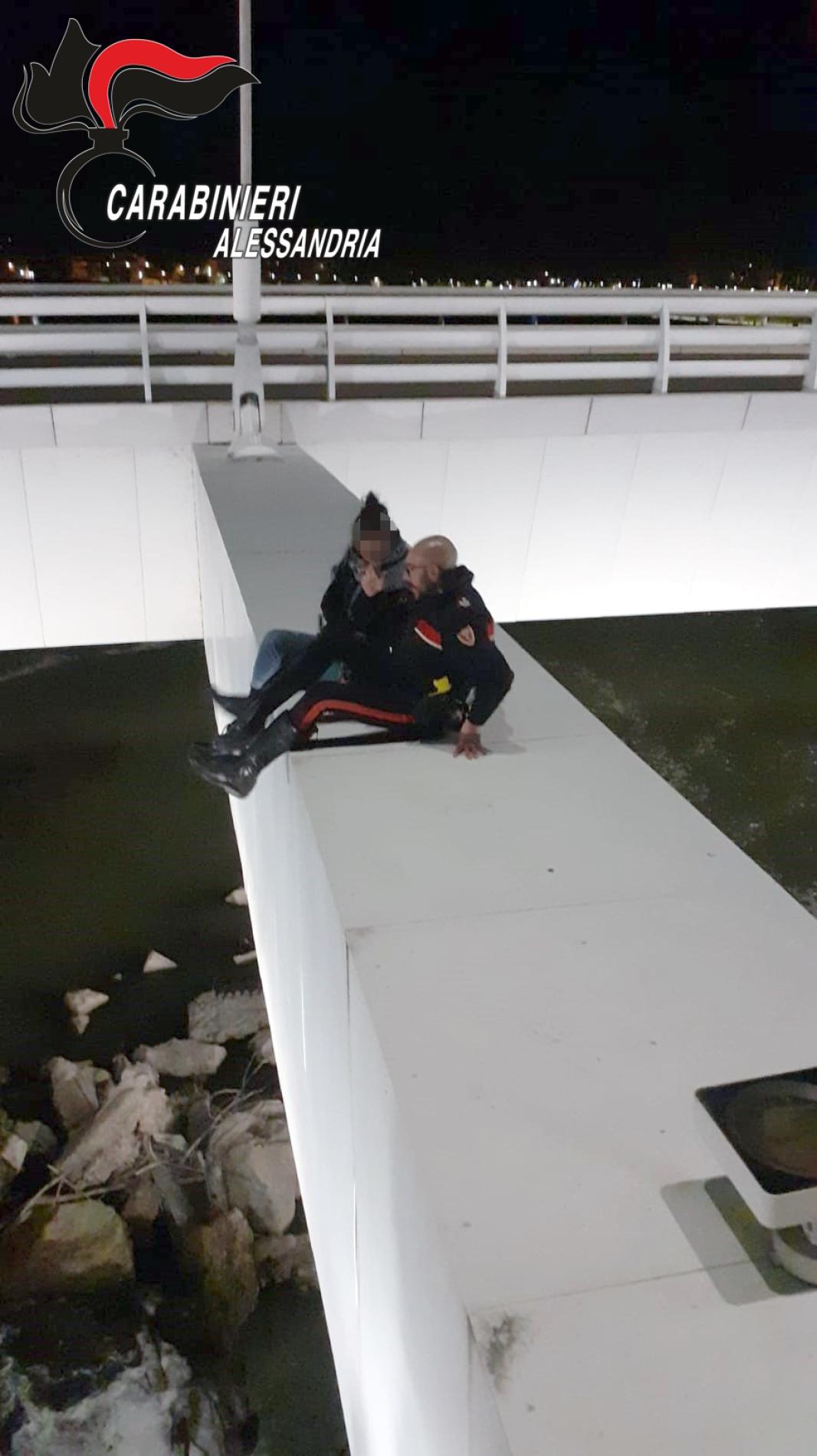 Si impicca al ponte Meier: la vittima aveva 30 anni