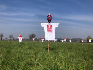 Spaventapasseri contro il biogas