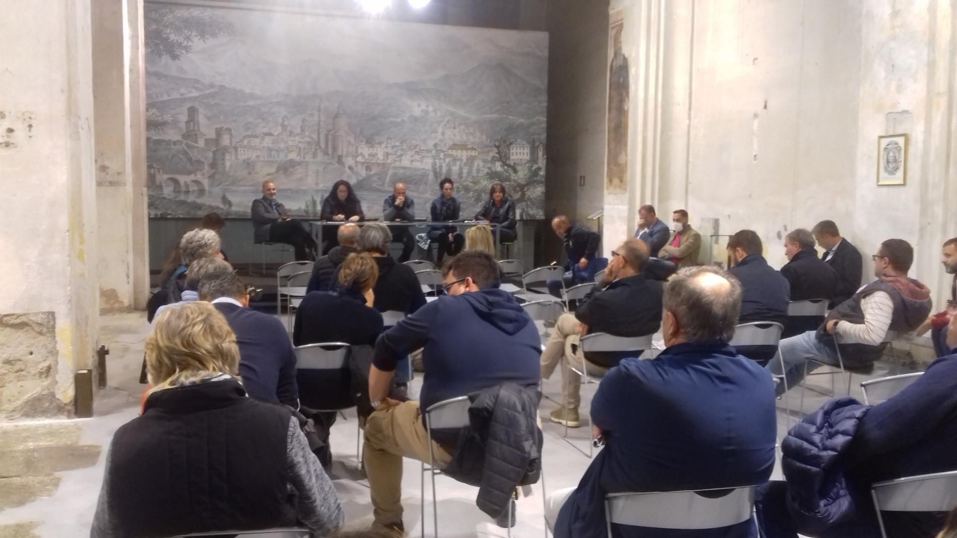 Acqui-Genova: il Comune chiede un tavolo di confronto