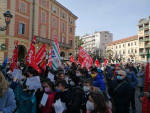 Acqui, la protesta per salvare il comparto termale
