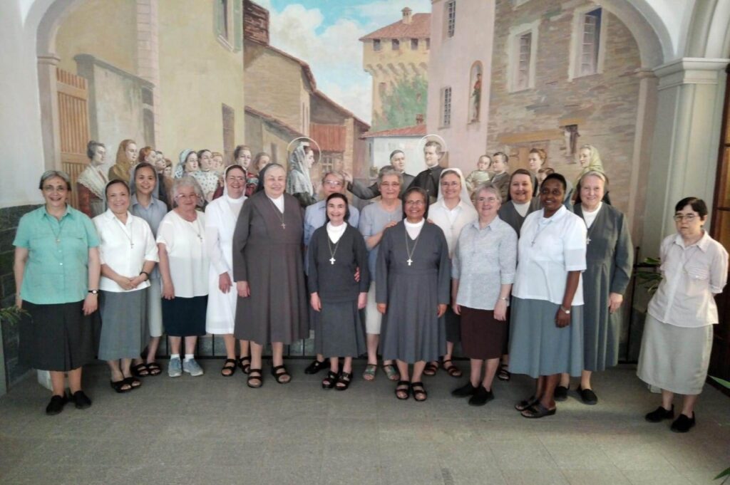 Comunità in festa per i 150 anni dell’Istituto delle Figlie di Maria