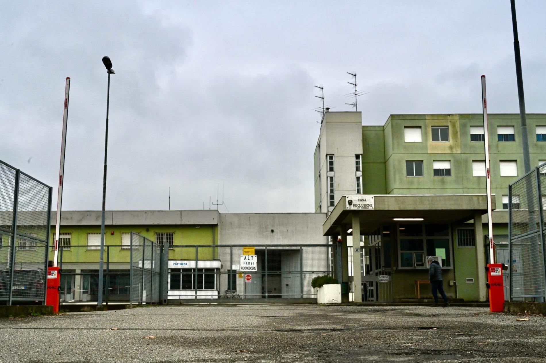 Agente della Penitenziaria aggredito in carcere