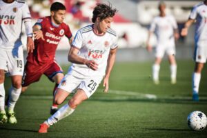 Il 30 a Parma alle 14. Con il Vicenza il 6 maggio alle 20.30