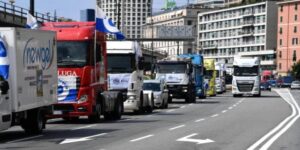 Niente ristori per i cantieri in autostrada, tir pronti al fermo