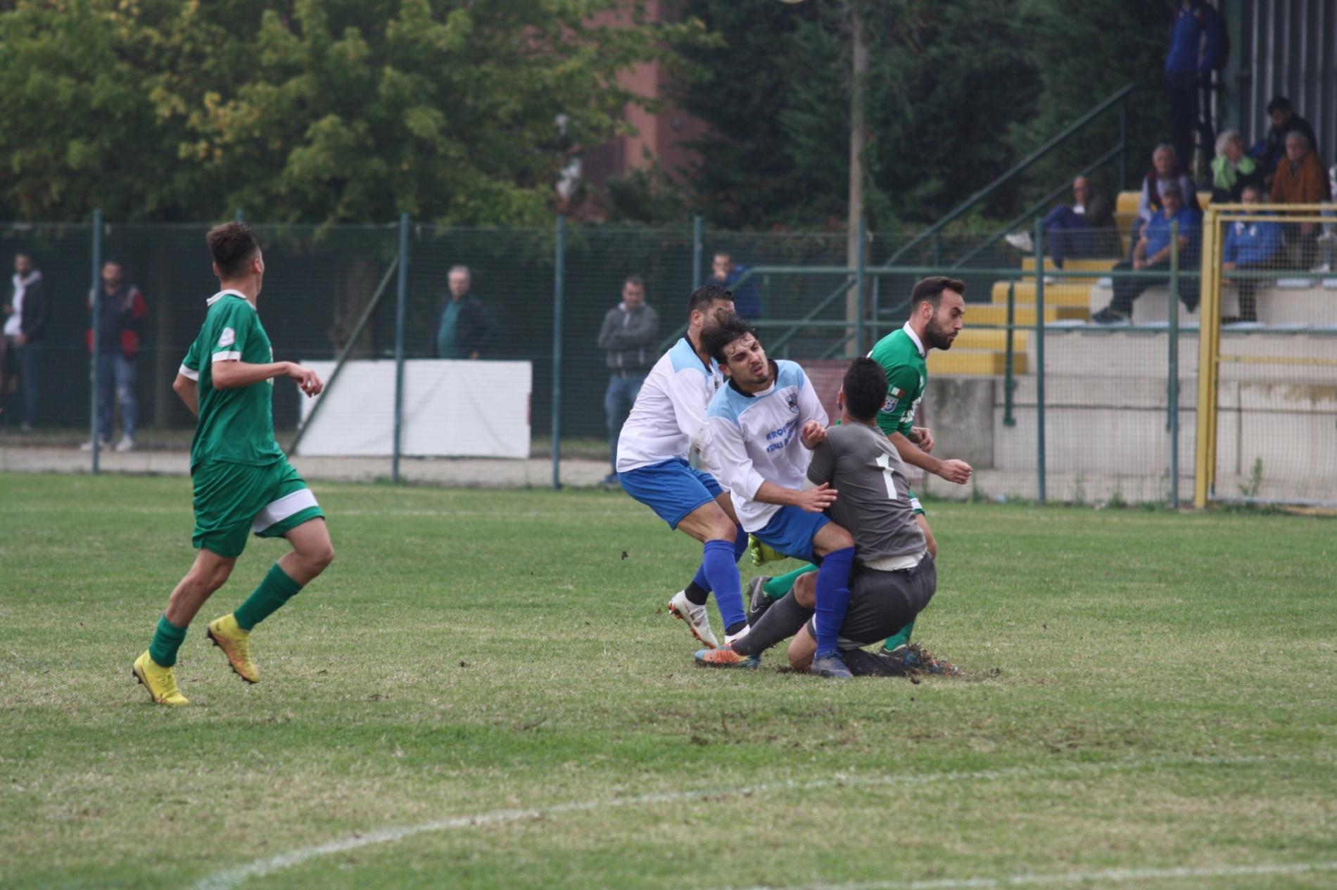 Ovadese, successo pesante contro il Trofarello