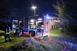 Incendio a Carpeneto, morti decine di bovini