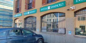 Villalvernia, la banca chiude: in paese una petizione per opporsi