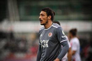 Mustacchio saluta. Va a Vercelli fino al 2024