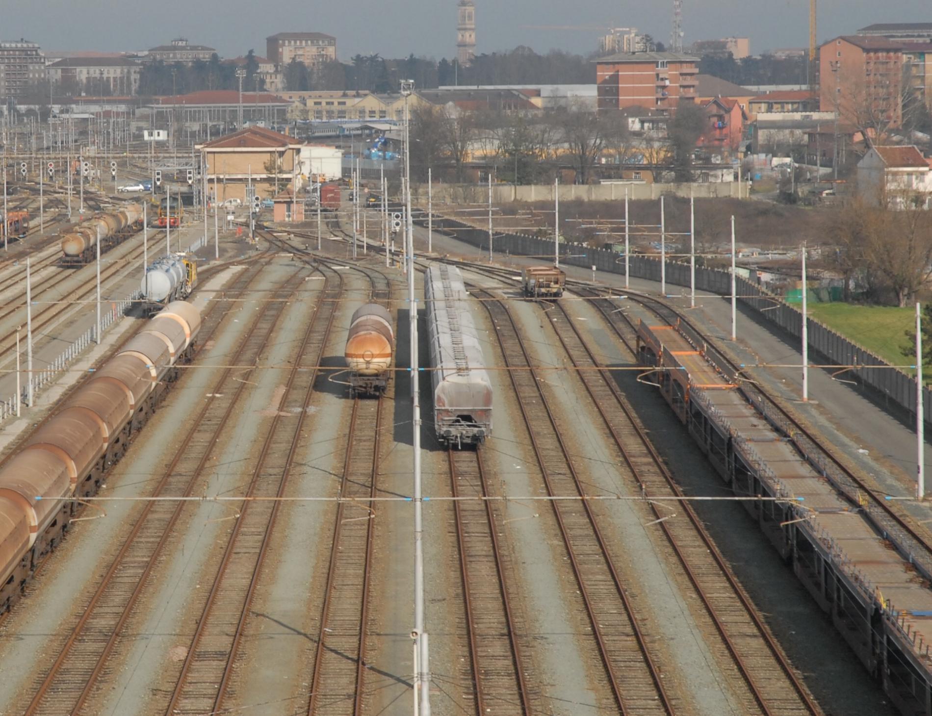 “Il Pd spinge per la logistica a Piacenza?”