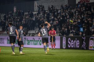 Alessandria – Crotone, la prima volta di Kolaj: vittoria e aggancio