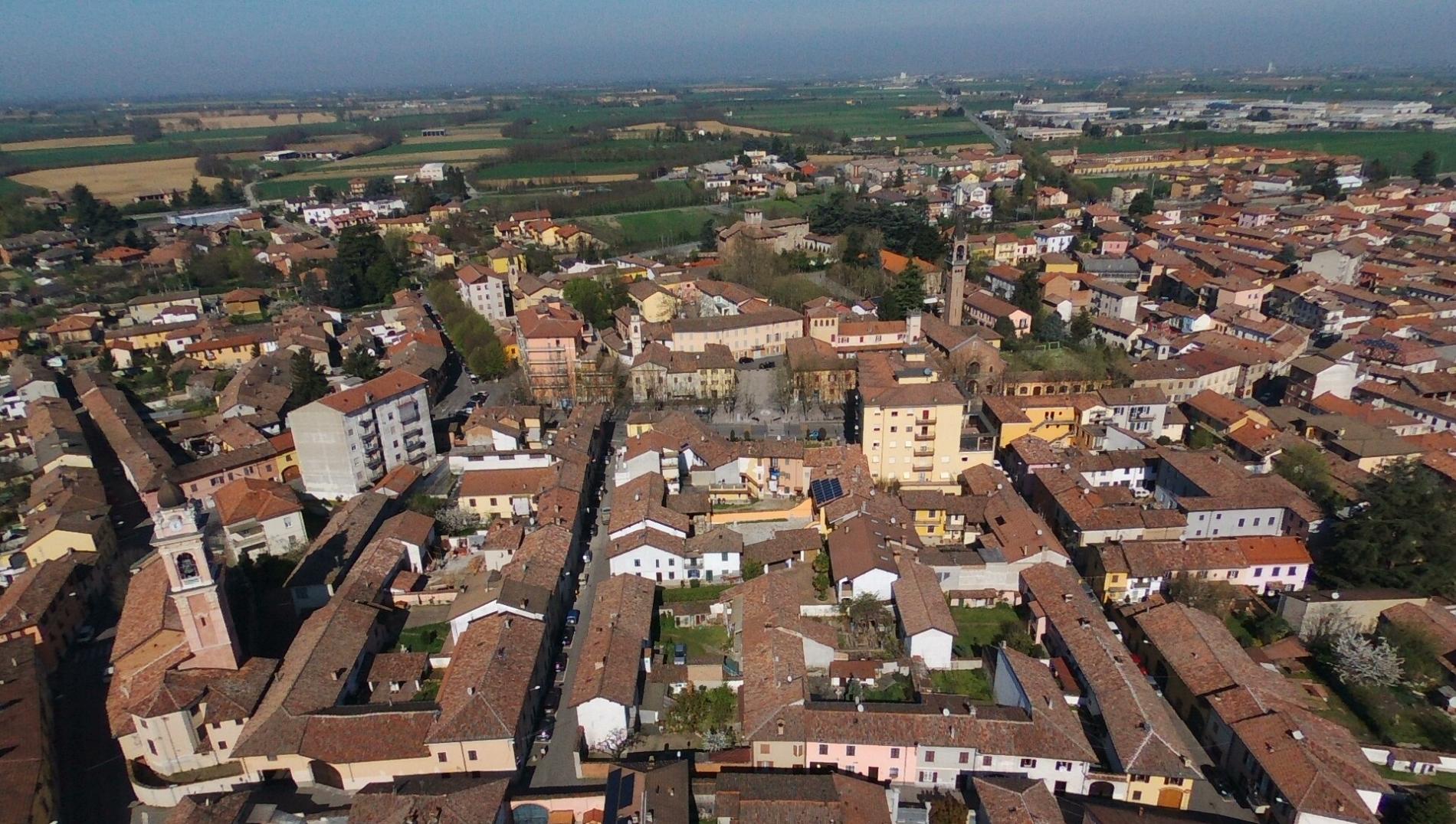 Odori molesti a Pozzolo, il sindaco: «Arpa e Comune subito attivi»