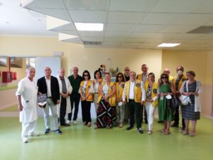 Lions Club di Bosco Marengo Santa Croce, 15 smart tv per l’Infantile