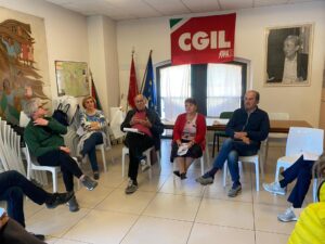 Afeva: «Risposte su bonifica e ricerca!». Riboldi: «Polemica inutile»