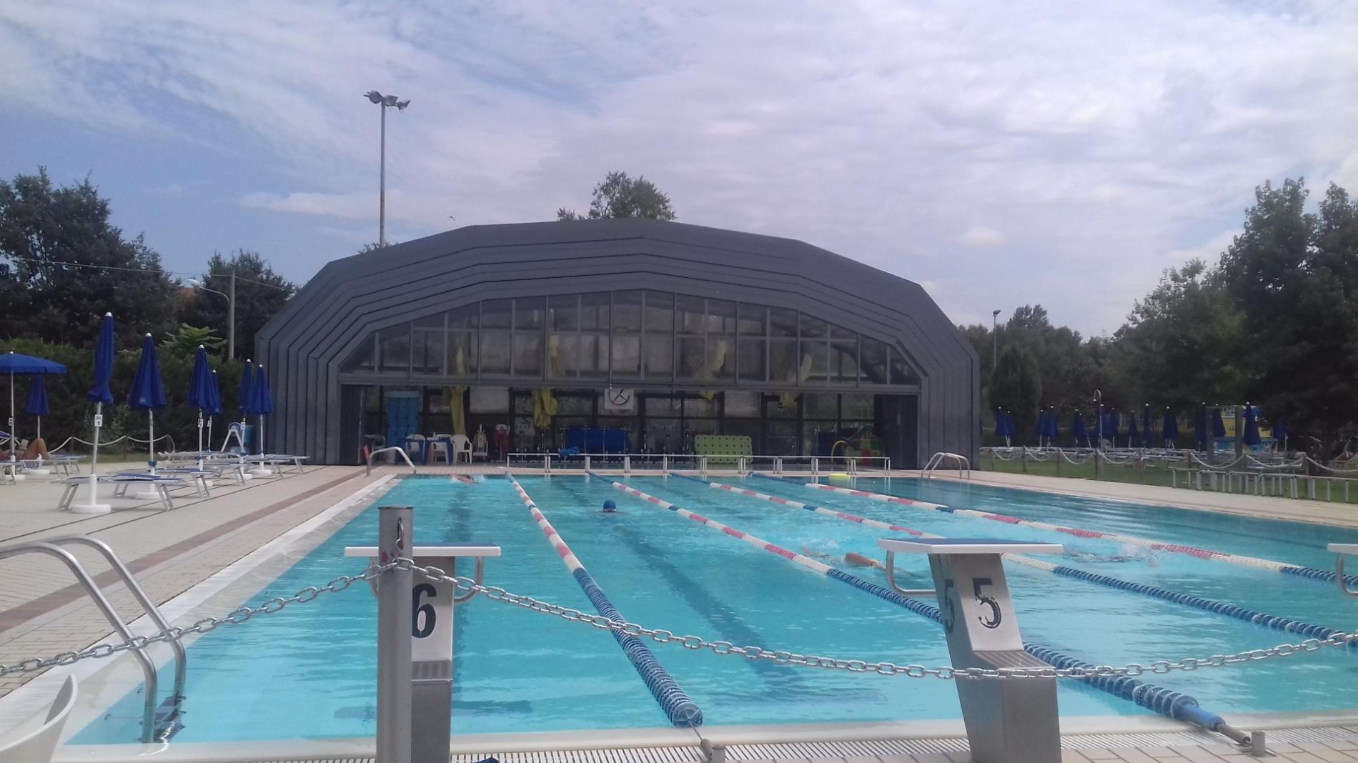 Valenza, senza piscina ancora per un anno