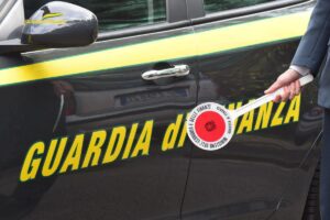 Novi Ligure, arrestata dalla Guardia di Finanza con oltre 1 kg di cocaina