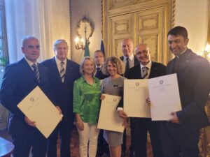 Onorificenze pontificie a cinque alessandrini