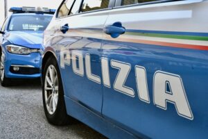 Alessandria: bimbo cade dal balcone, salvo per miracolo