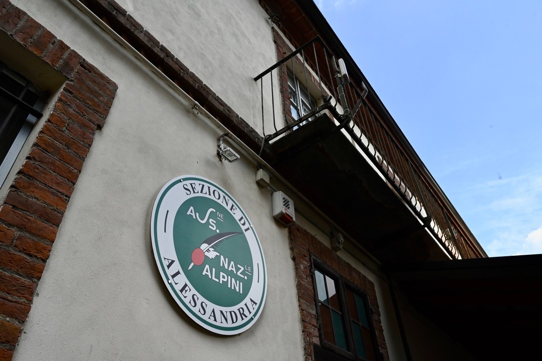 Alessandria, ecco il nuovo monumento degli Alpini