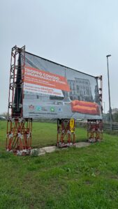 “Troppo comodo abbandonarlo in strada”: campagna per il decoro