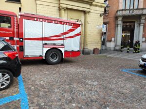 Furto alla Intesa-Sanpaolo di Casale: i ladri sono entrati dalle fogne