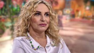 Antonella Clerici compie 60 anni: Arquata fa festa