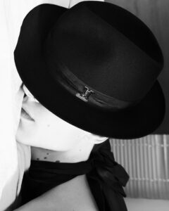 Borsalino e Saint Laurent lanciano un cappello esclusivo