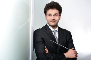 Federico Ferrari direttore della Monferrato Classic Orchestra