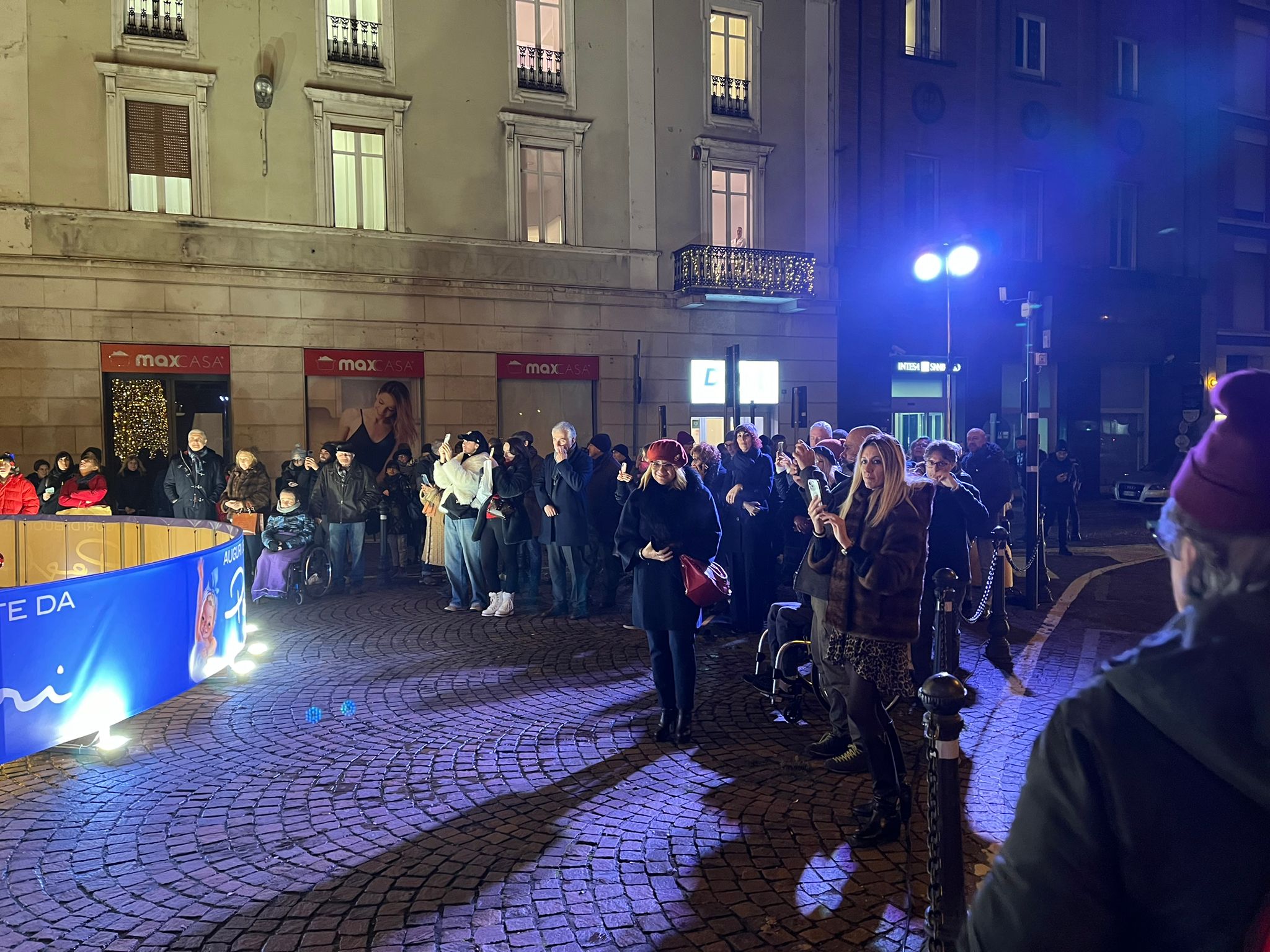 Castelceriolo, super albero di Natale con 240 trattori