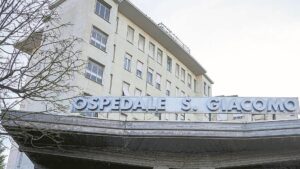 Ospedale di Novi Ligure: donato un apparecchio per la neurostimolazione