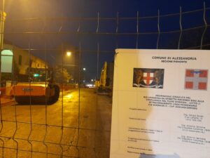 Spinetta, il passaggio a livello resta ancora chiuso