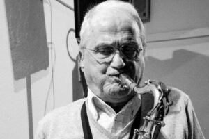 Franco Fossati, addio al sassofonista della banda di Novi