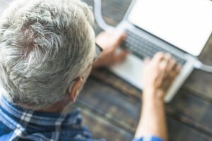 “Nonni digitali e connessi”, iscrizioni entro il 29 gennaio