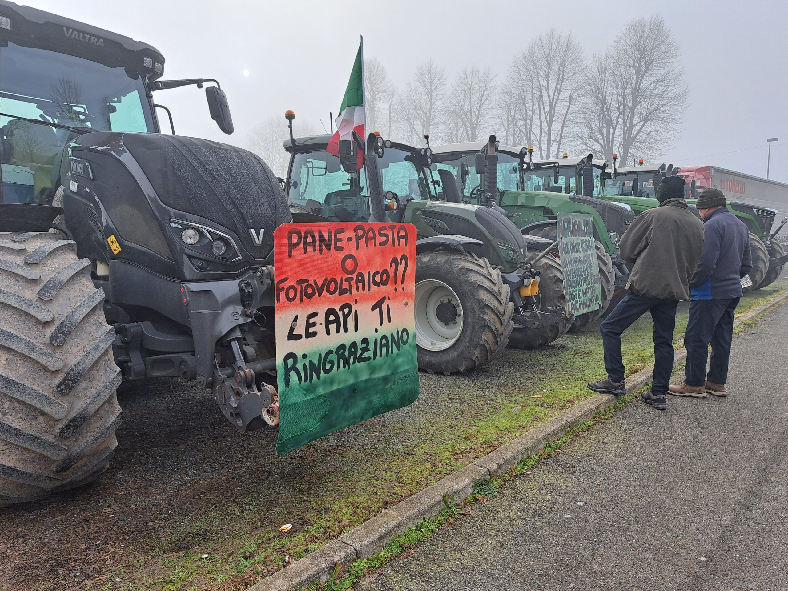 Tortona, una canzone dedicata alla protesta dei trattori