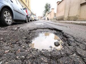Alessandria, Serra: “Predisposto piano di asfaltature complete”