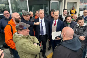 Ex Ilva, 5 multinazionali interessate. Oggi arriva il ministro Urso