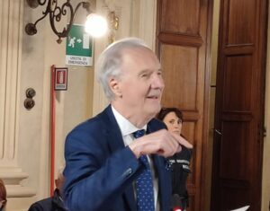 Casale: mercoledì il centrosinistra presenta Calvo, senza Demezzi