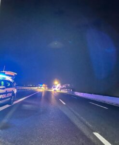 A26, dopo il ponte del 2 giugno le solite limitazioni notturne