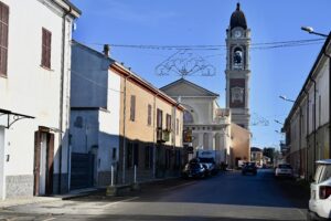 Mandrogne: falsi tecnici Amag spruzzano una sostanza e derubano una donna dei gioielli