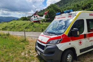 Vignole, falsa chiamata e agguato ai volontari della Croce Rossa