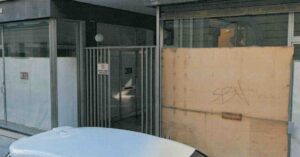 Galleria Universo, cancello chiuso di sera: “motivi di sicurezza”