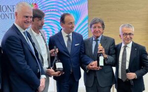 Al Vinitaly anche Tajani e Zangrillo brindano per il Brachetto