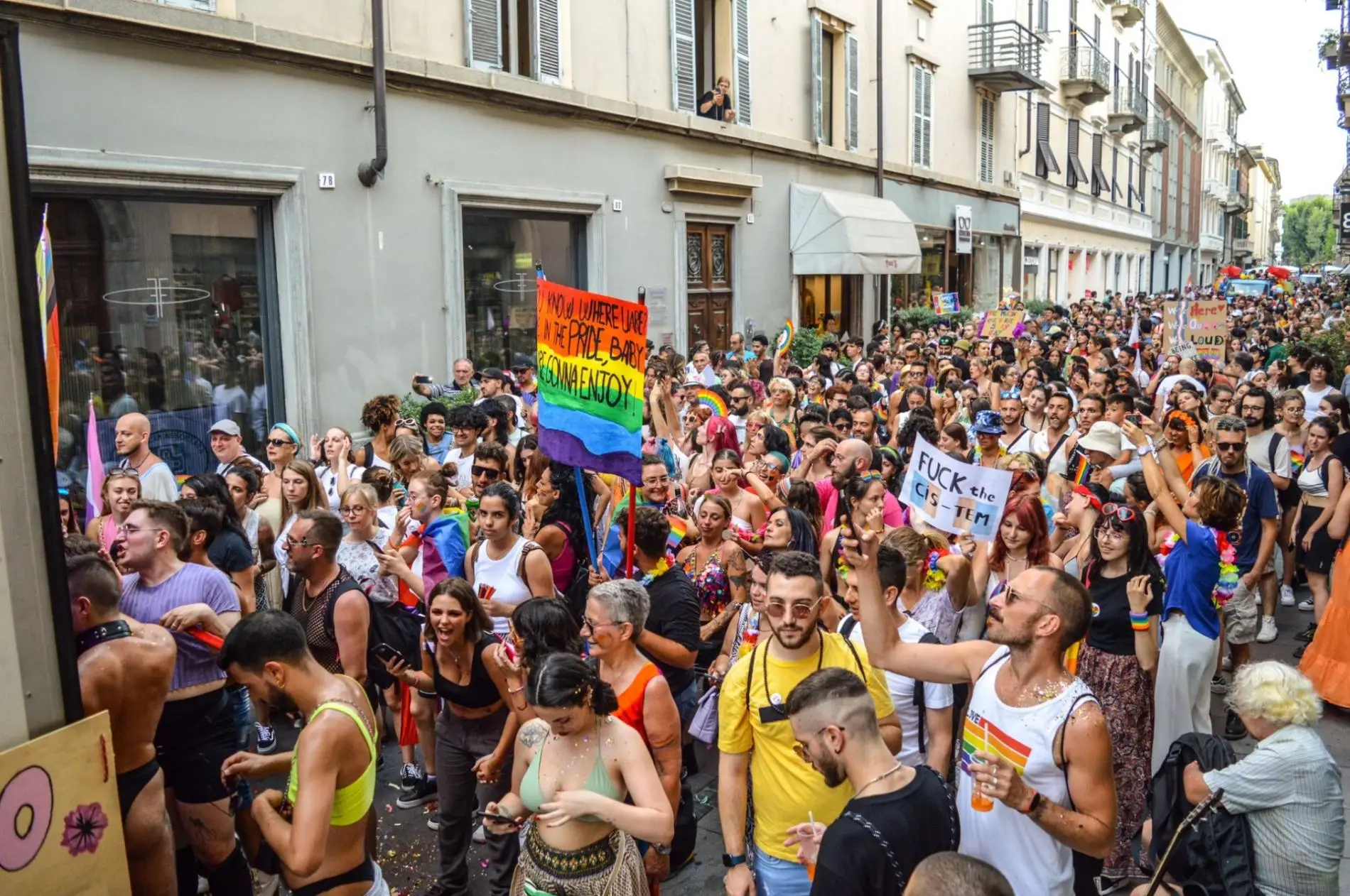 Alessandria si colora con il Pride