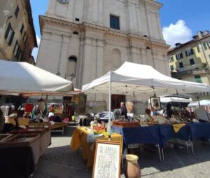 Ovada: mercatino, domenica ultimo appuntamento previsto nel 2024
