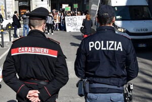 Alessandria: Carabinieri e Polizia arrestano ladra girovaga