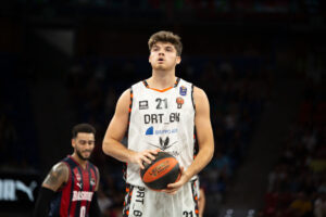 Bertram:  Luca Severini e Grant Basile nell’estate azzurra