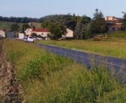 Incidente a Pozzo Sant’Evasio, giovane motociclista ferito