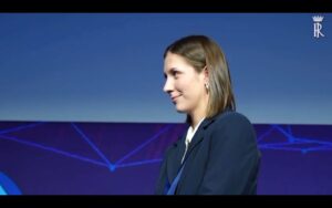 Cecilia (Leardi Casale) a Mattarella: «Perchè i giovani non votano?»