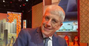 Mario Giordano, le cascine e i pannelli solari